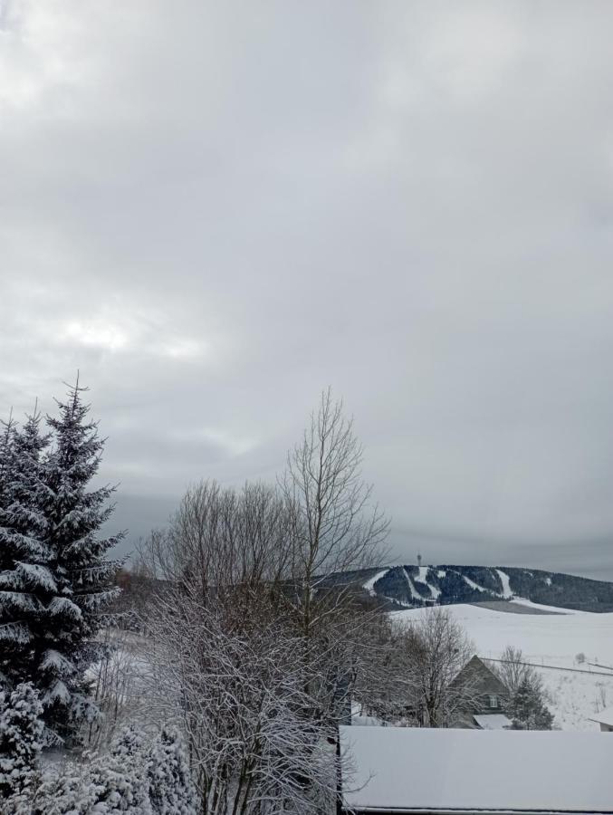 Penzion Hraničář Loučná pod Klínovcem Exterior foto